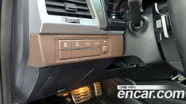 KG_Mobility_Ssangyong Rexton All Rexton Дизель 2.2 4WD — Фото автомобиля 20