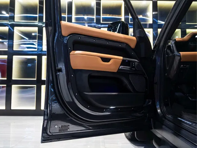 Land Rover Defender — Фото автомобиля 20