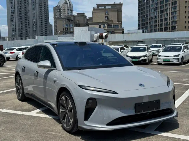 Nio ET5 Touring — Фото автомобиля 3