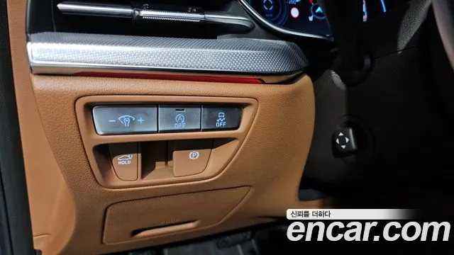 Genesis G80 Бензин 2.5 турбо AWD — Фото автомобиля 26