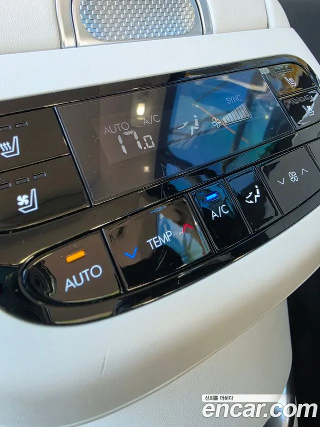 Hyundai Ioniq 9 — Фото автомобиля 2
