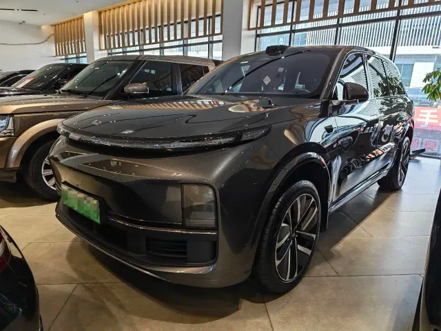 Фотография автомобиля — Li Auto L9