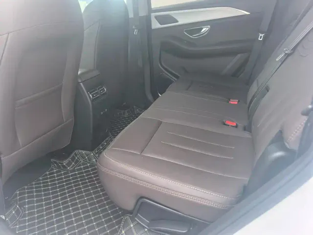 Jetour X90 Plus — Фото автомобиля 8