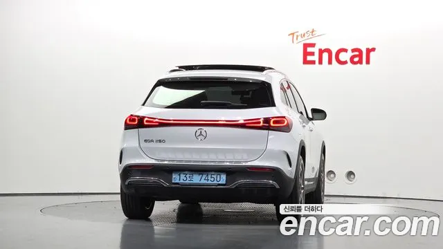 Mercedes-Benz EQA H243 — Фото автомобиля 3