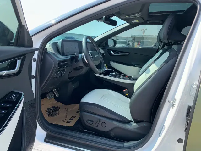 Kia EV6 — Фото автомобиля 7