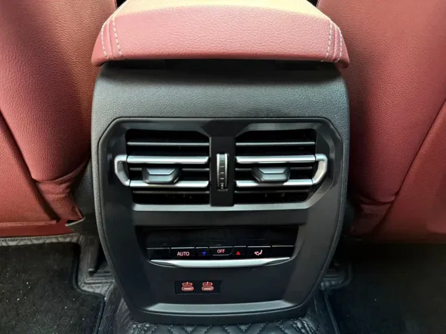 BMW 3 Series — Фото автомобиля 21