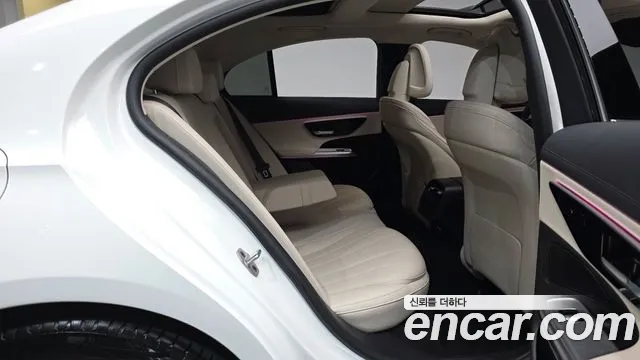 Mercedes-Benz E-Class W214 — Фото автомобиля 10