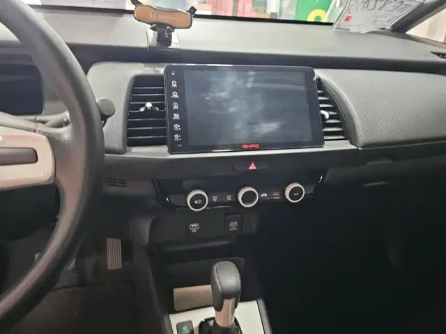 Honda Fit — Фото автомобиля 13