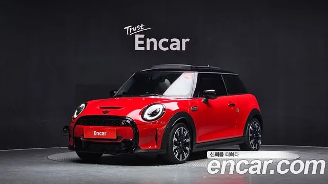 Фотография автомобиля — MINI Cooper