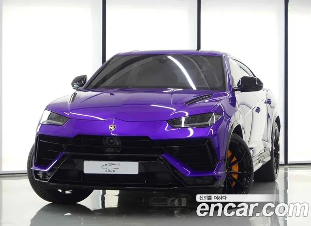 Lamborghini Urus — Фото автомобиля 2