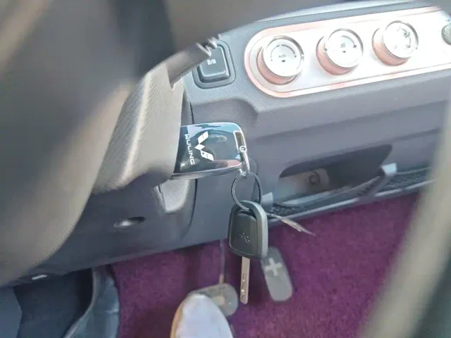 Wuling Hongguang Mini EV — Фото автомобиля 8