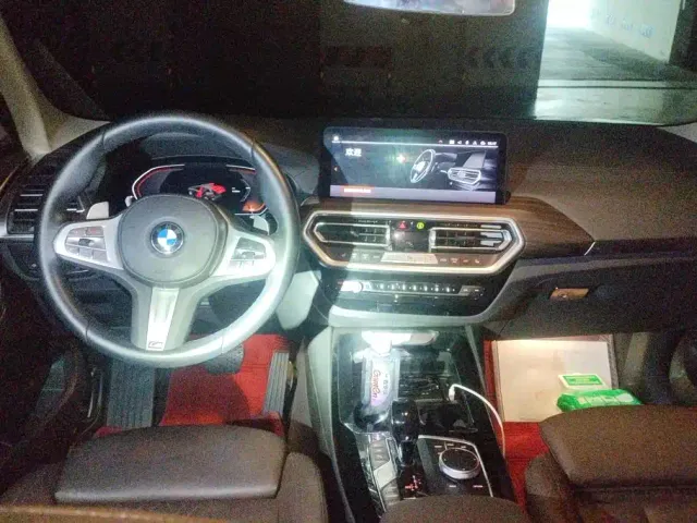 BMW X3 — Фото автомобиля 12