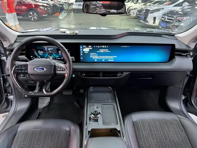 Ford Mondeo — Фото автомобиля 12