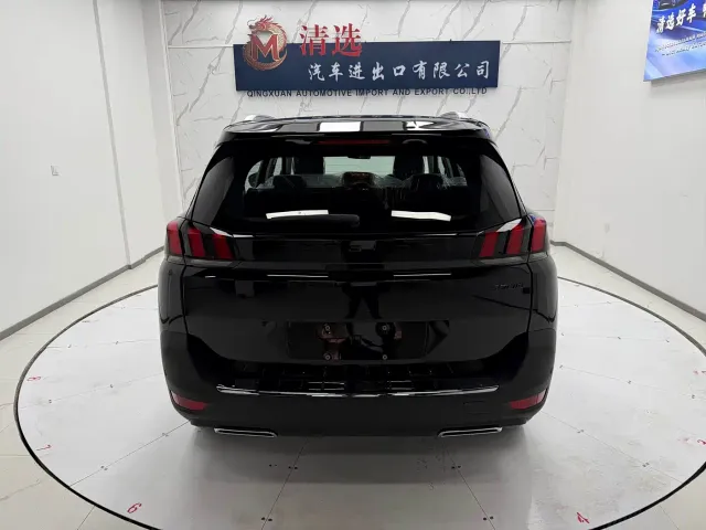 Peugeot 5008 — Фото автомобиля 5