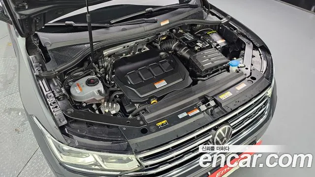 Volkswagen Tiguan Tiguan 2 поколение 2.0 TDI Prestige — Фото автомобиля 5