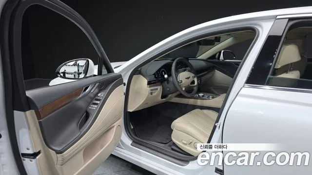 Genesis G80 Бензин 2.5 турбо AWD — Фото автомобиля 10