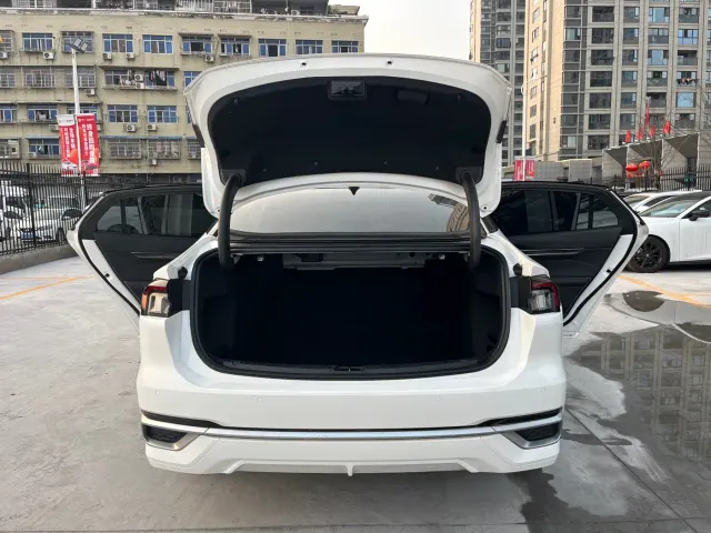Ford Mondeo — Фото автомобиля 17