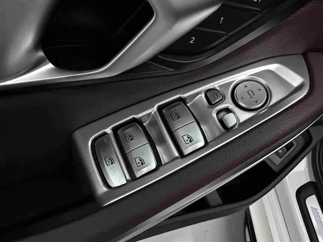 BMW 3 Series — Фото автомобиля 24