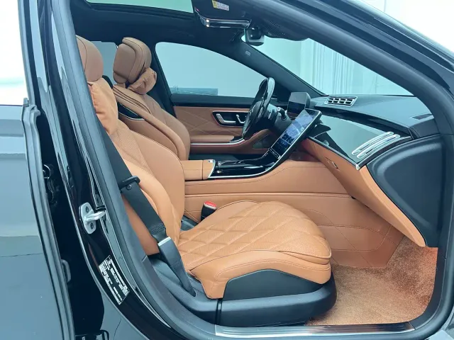 Mercedes-Benz Maybach S-Class — Фото автомобиля 12