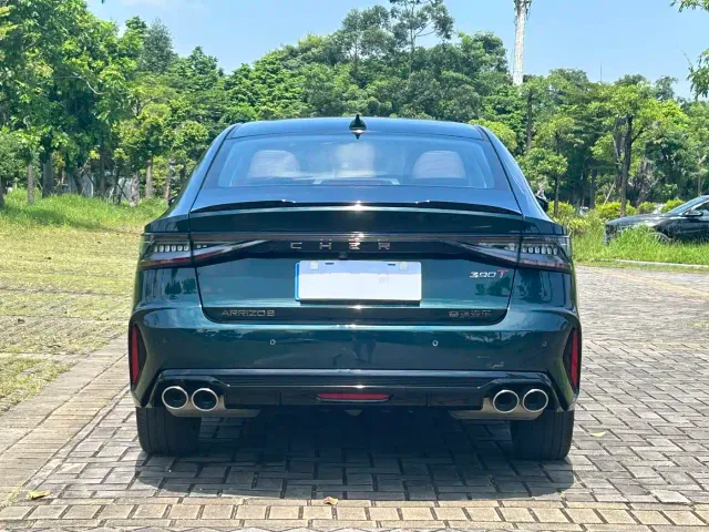 Chery Arrizo 8 — Фото автомобиля 5