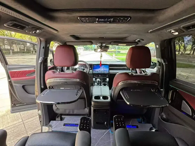 GAC Trumpchi M8 — Фото автомобиля 5
