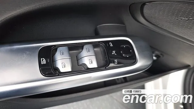 Mercedes-Benz C-Class W206 — Фото автомобиля 28