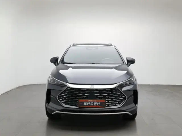 BYD Tang — Фото автомобиля 3