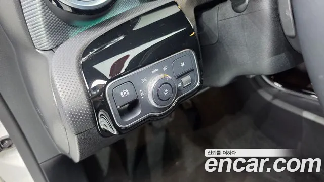 Mercedes-Benz A-Class W177 — Фото автомобиля 17
