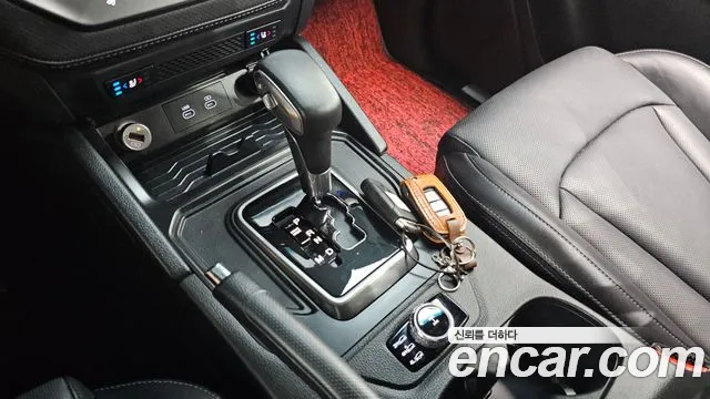 KG_Mobility_Ssangyong Rexton Новый Rexton Sport Дизель 2.2 4WD — Фото автомобиля 9