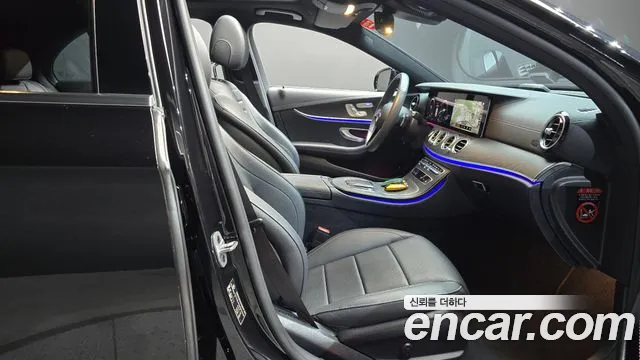Mercedes-Benz E-Class W213 — Фото автомобиля 16