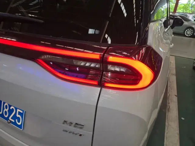 GAC Trumpchi M6 — Фото автомобиля 7