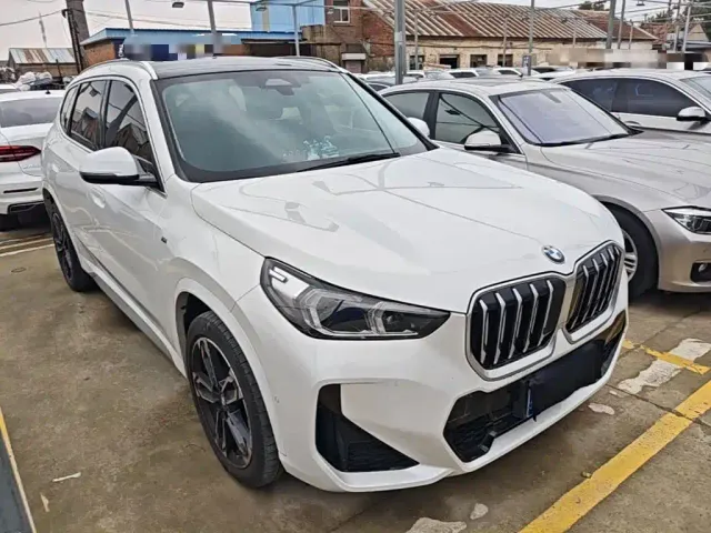BMW X1 — Фото автомобиля 3