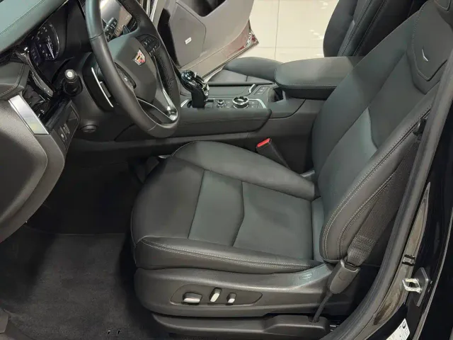 Cadillac XT6 — Фото автомобиля 15
