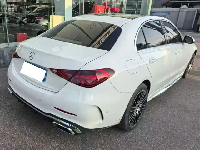 Mercedes-Benz C-Class — Фото автомобиля 9