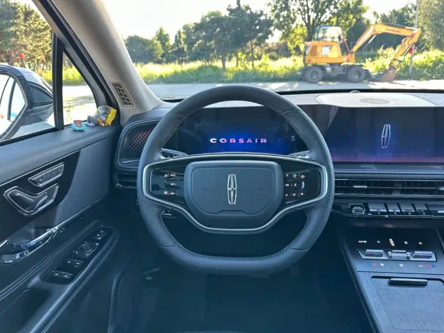 Lincoln Corsair — Фото автомобиля 20