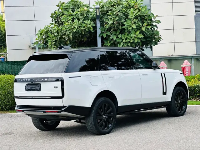Land Rover Range Rover — Фото автомобиля 13
