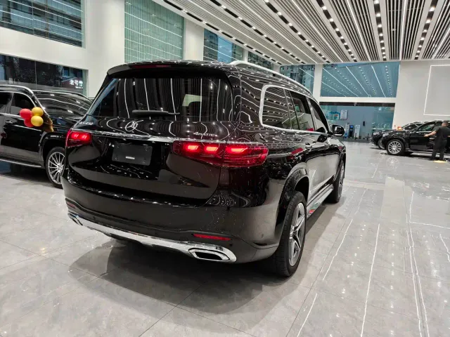 Mercedes-Benz GLS-Class — Фото автомобиля 15