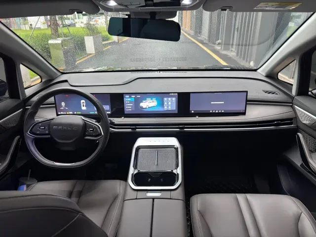 Maxus Dajia 7 — Фото автомобиля 17