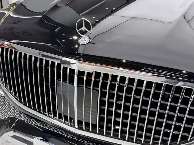 Mercedes-Benz GLS-Class — Фото автомобиля 4