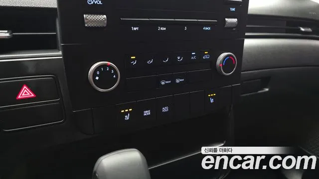Hyundai Staria Staria Карго 3 места — Фото автомобиля 16