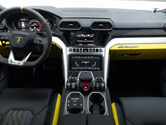 Lamborghini Urus — Фото автомобиля 10