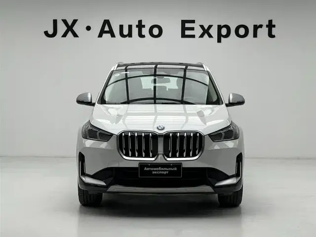 BMW X1 — Фото автомобиля 2