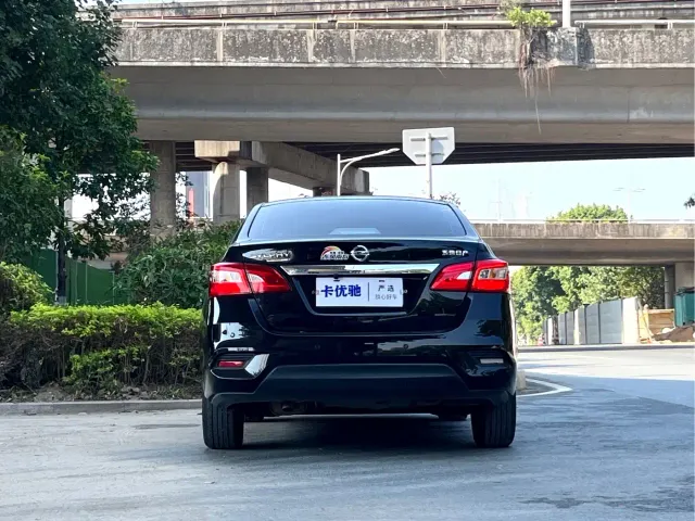 Nissan Sylphy — Фото автомобиля 5