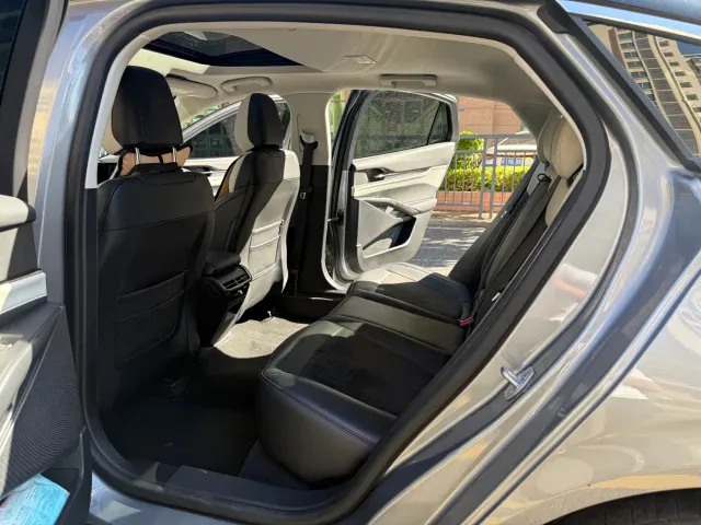 Ford Mondeo — Фото автомобиля 12