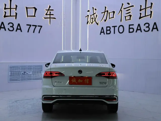 Volkswagen Bora — Фото автомобиля 5