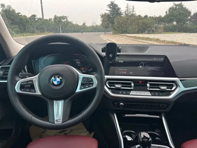 BMW 3 Series — Фото автомобиля 19