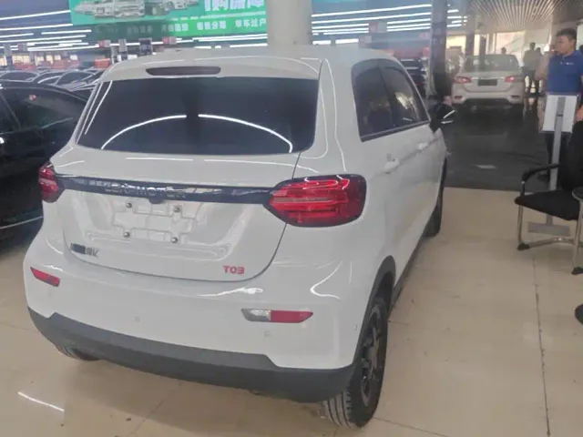 Leapmotor Leapmotor T03 2023 403 Smart Edition — Фото автомобиля 3