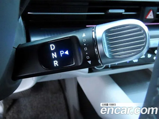Hyundai Ioniq 6 — Фото автомобиля 11