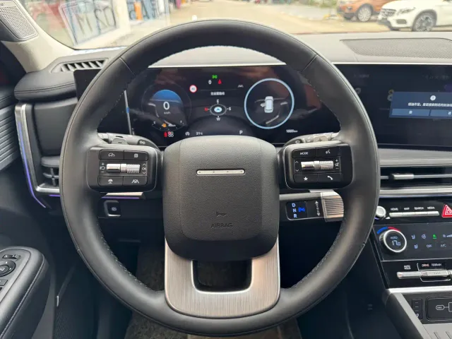 Hyundai Santa Fe — Фото автомобиля 13