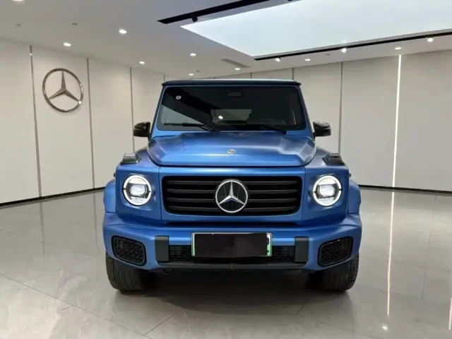 Mercedes-Benz G-Class — Фото автомобиля 2